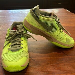 Nike-  Ja 1 "Zombie"